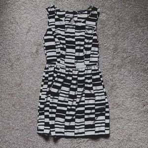 Black and White Color-block dress